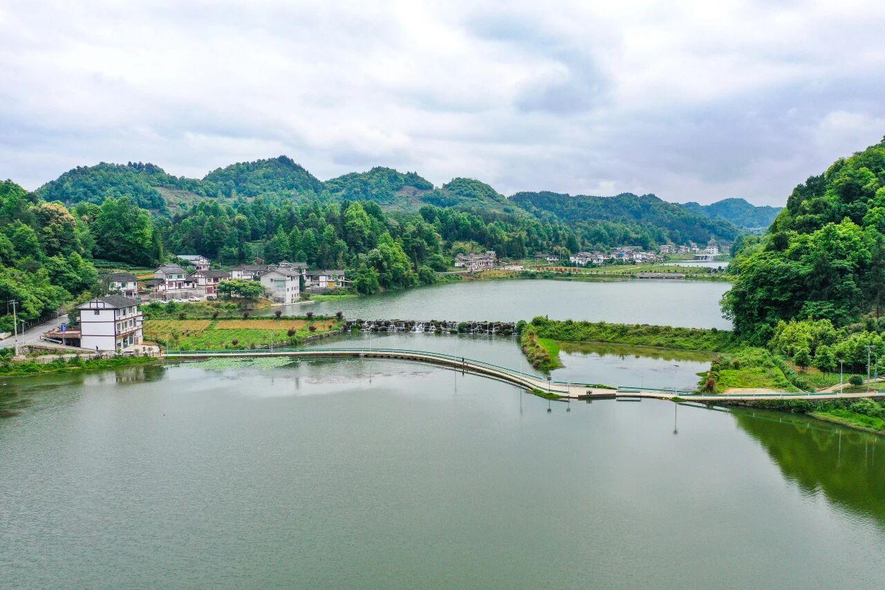 貴州省遵義市湄潭縣大溪溝生態(tài)清潔型小流域治理成效。潘希來(lái) 攝.jpg