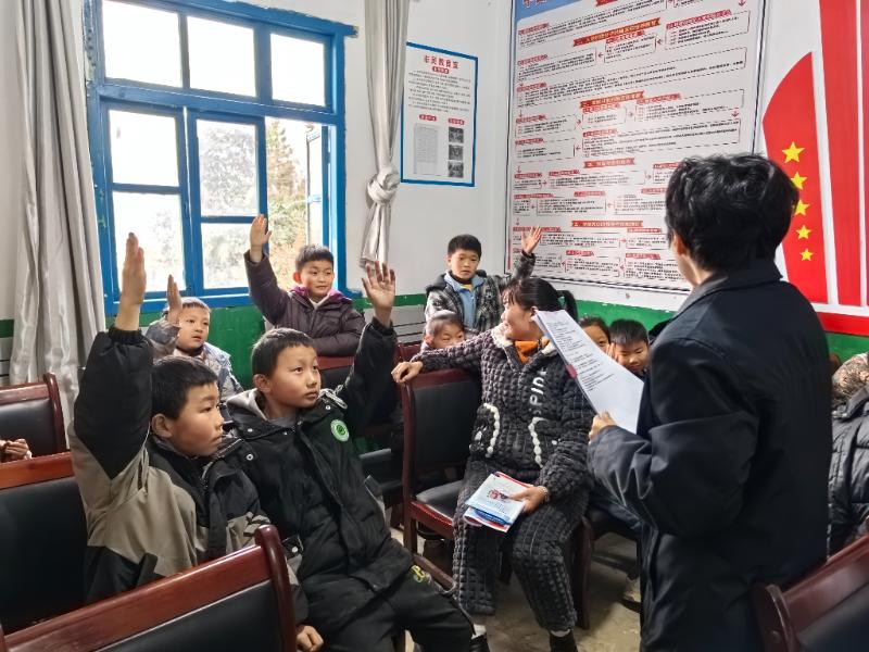 圖2 現(xiàn)場互動.jpg 圖2 現(xiàn)場互動.jpg