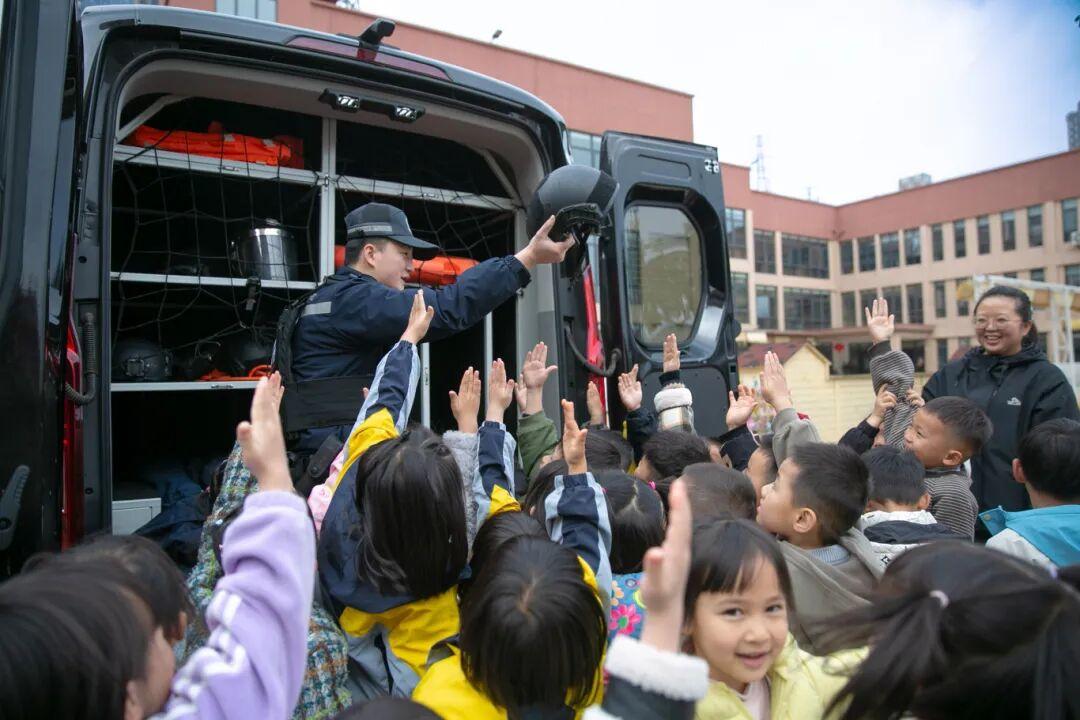 圖1 活動現(xiàn)場1.jpg