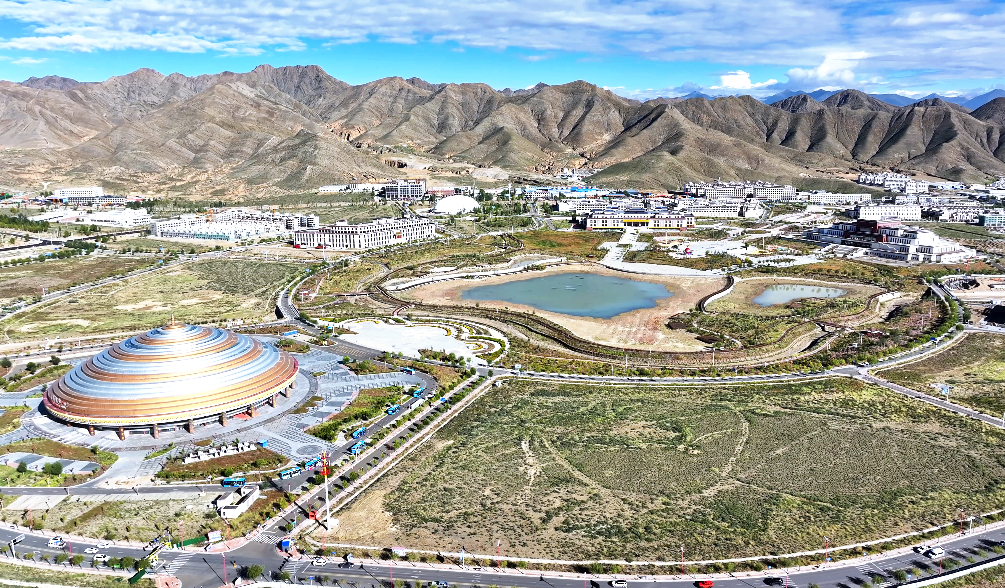 圖2 中國西藏珠峰文化旅游創(chuàng)意產(chǎn)業(yè)園區(qū)基礎(chǔ)設(shè)施建設(shè)項目.png 圖2 中國西藏珠峰文化旅游創(chuàng)意產(chǎn)業(yè)園區(qū)基礎(chǔ)設(shè)施建設(shè)項目.png