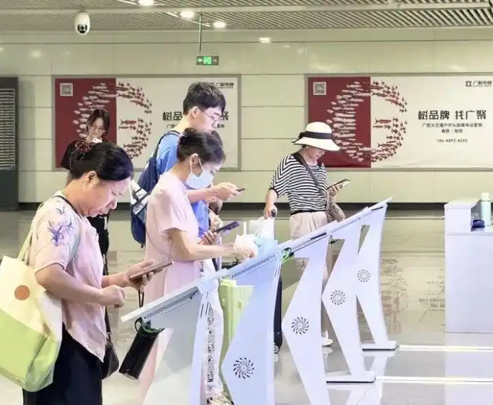 風(fēng)3.png 風(fēng)3.png